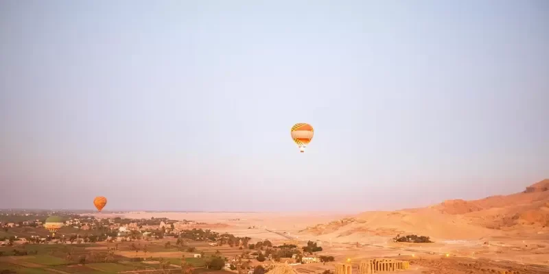 Hot air balloon